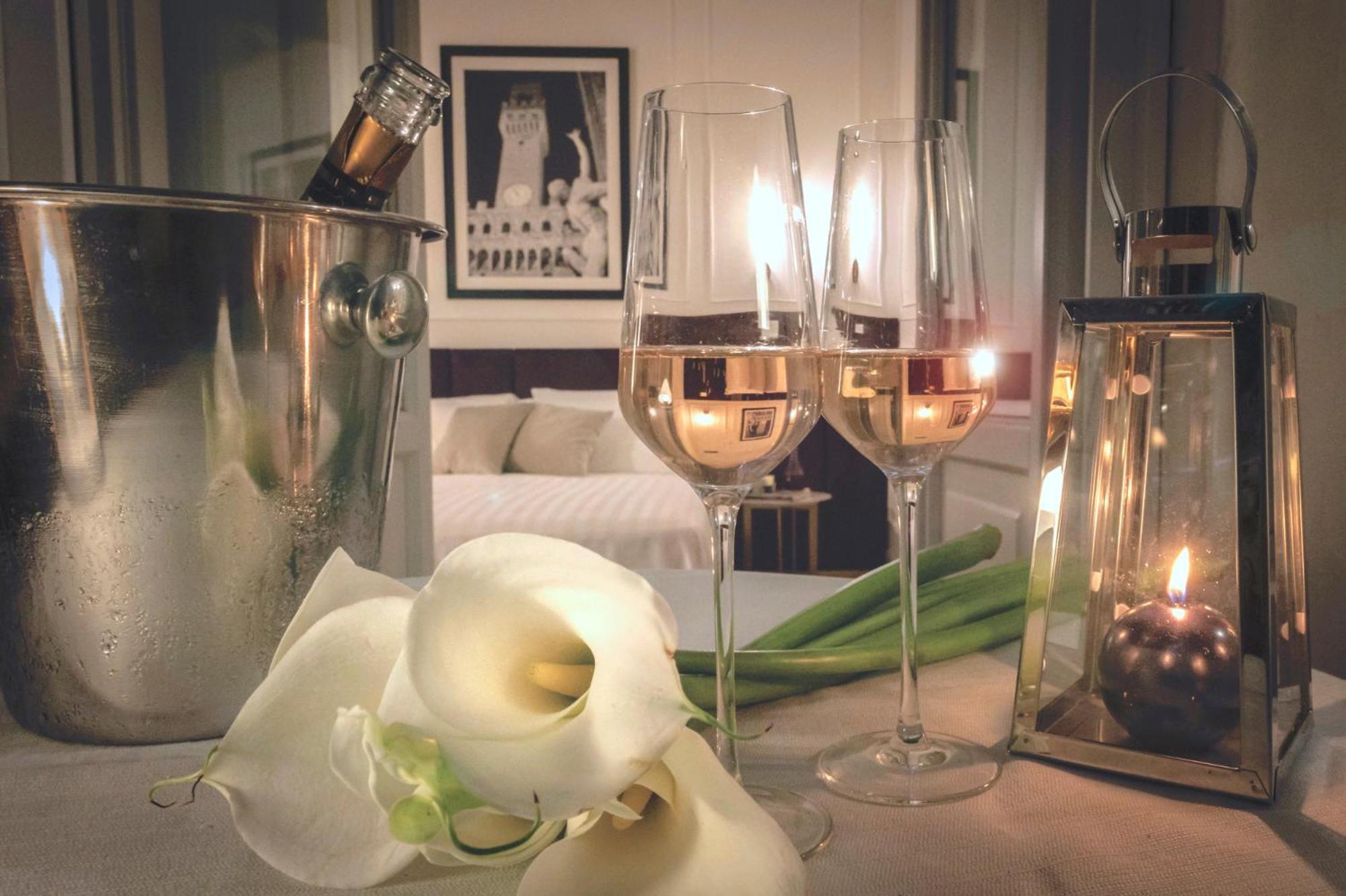 Suite Residenza Quartieri Storici Duomo Firenze Eksteriør bilde